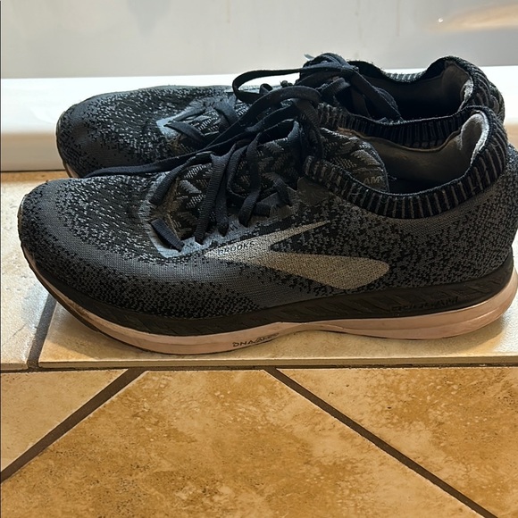 Brooks Shoes - Brooks Black Running Shoes